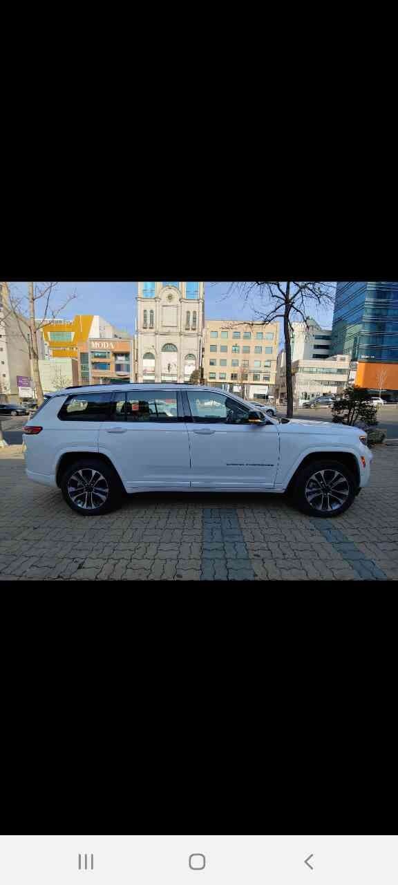 지프 그랜드 체로키 L 오버랜드 4x4 게시글 썸네일