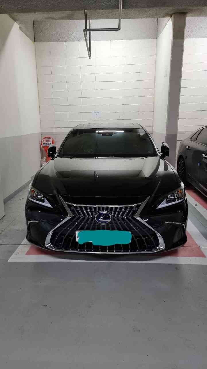 렉서스 ES 300h 럭셔리+ 게시글 썸네일