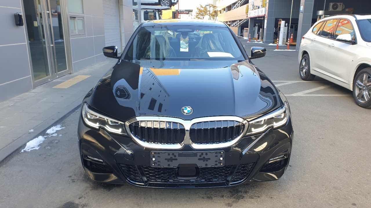 BMW 3시리즈 320i M 스포츠_Perf_P0-1 게시글 썸네일
