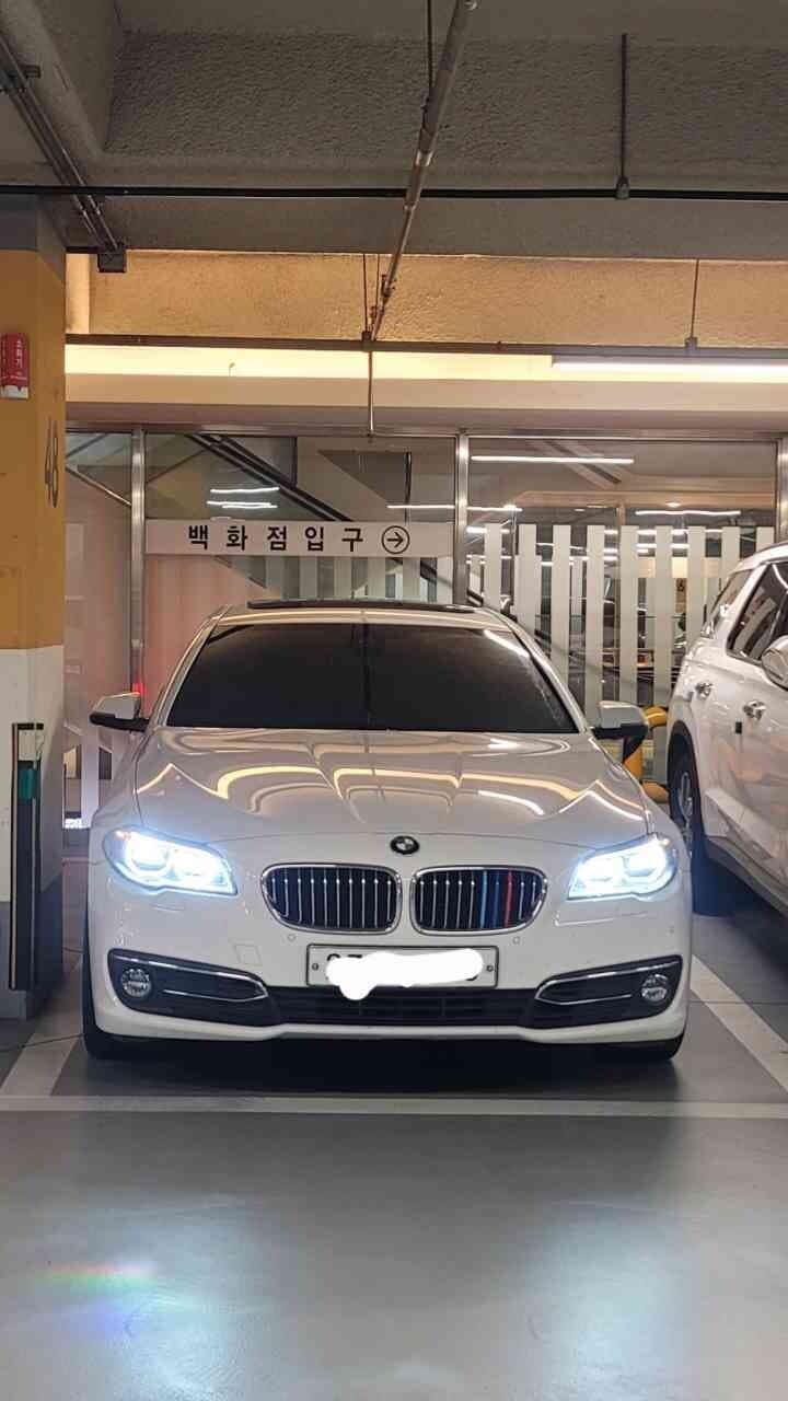 BMW 5시리즈 520d xDrive 럭셔리 플러스 프로 게시글 썸네일