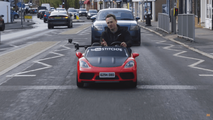 세계최초 합법적인 도로주행이 가능한 장난감차 게시글 썸네일