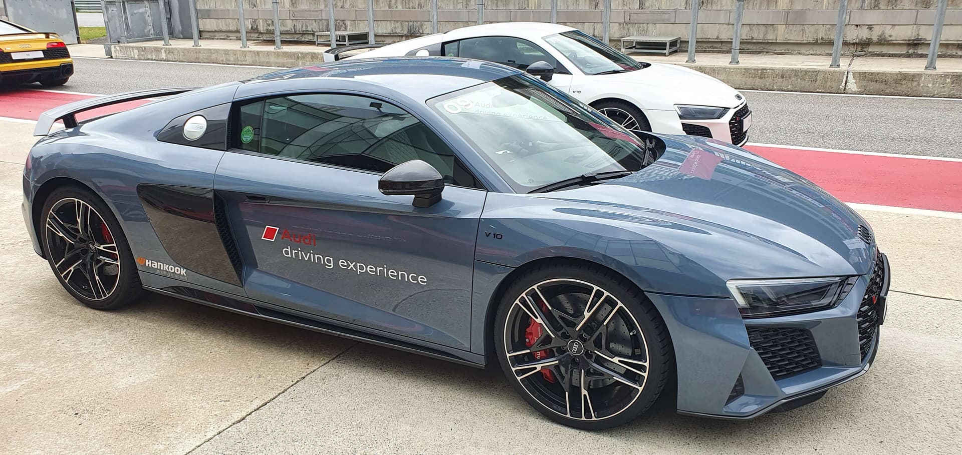 아우디 드라이빙 익스피리언스 사진들입니다. 게시글 썸네일