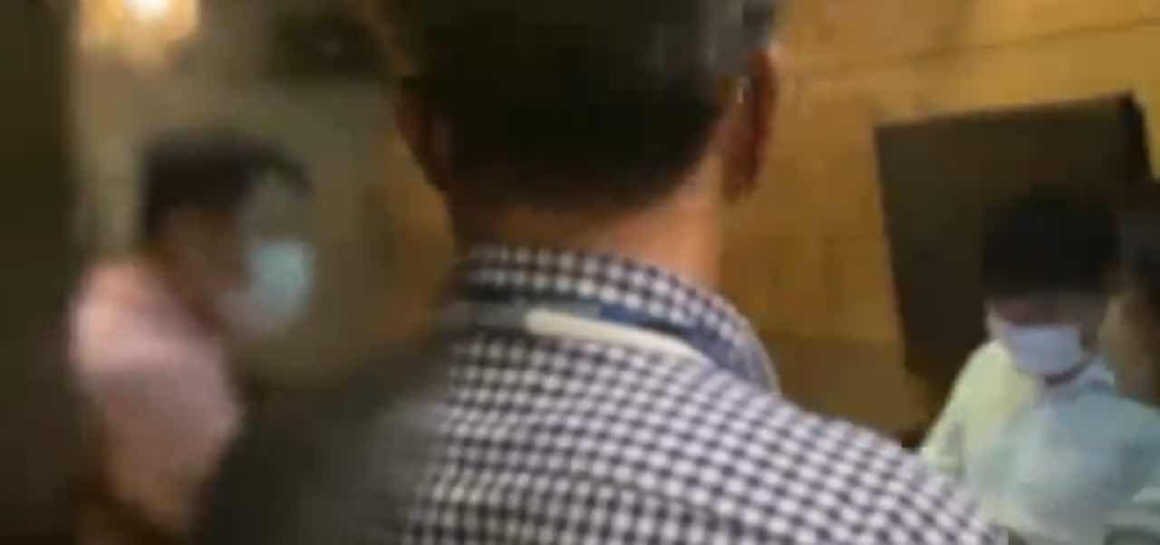 코로나19시국 유흥업소 현황.. 게시글 썸네일