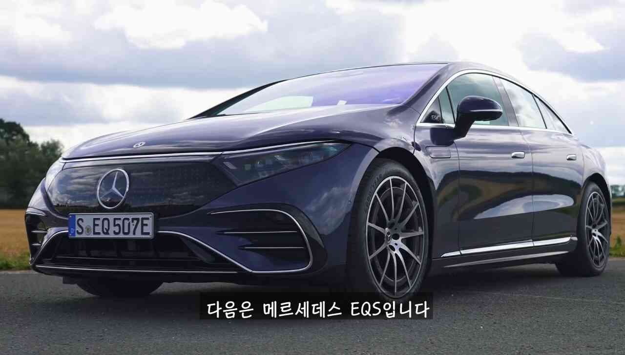 ? 드래그 레이스 EQS / RS e트론 GT / 타이칸 4s / 모델 s 게시글 썸네일