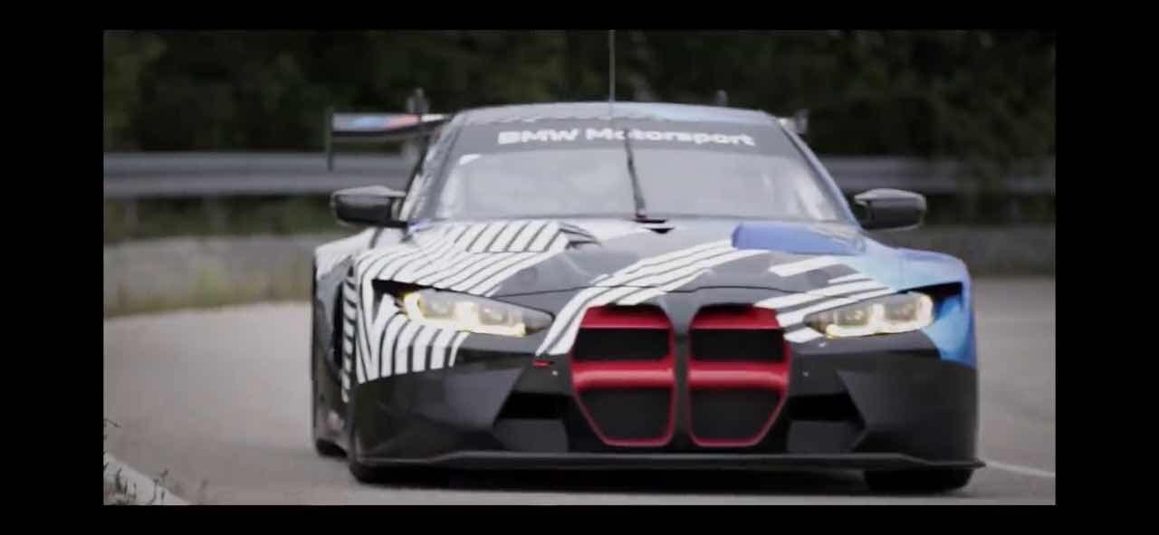 BMW—궁극의 스티어링휠 개발  feat.M4 GT3 게시글 썸네일