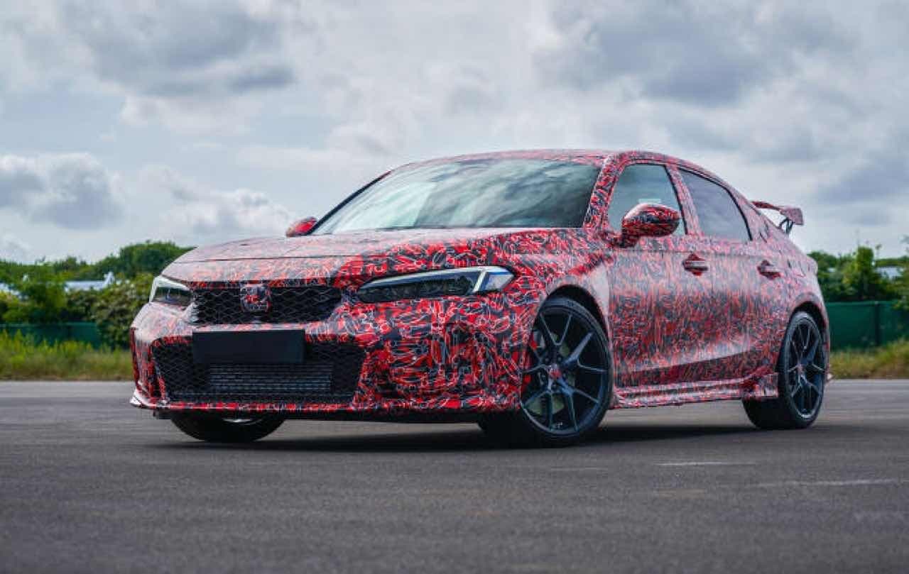 혼다, 6세대 시빅 R 티저 공개..현대차 아반떼 N과 정면승부 게시글 썸네일