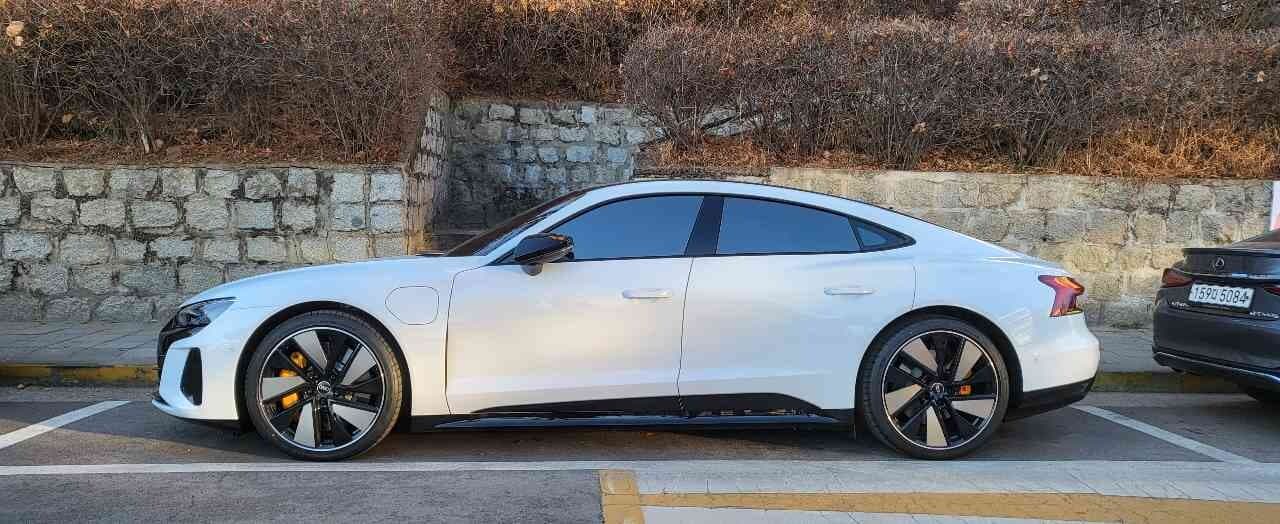 이트론GT에 대해 궁금하신 점 질문 받습니다~~^^ 게시글 썸네일