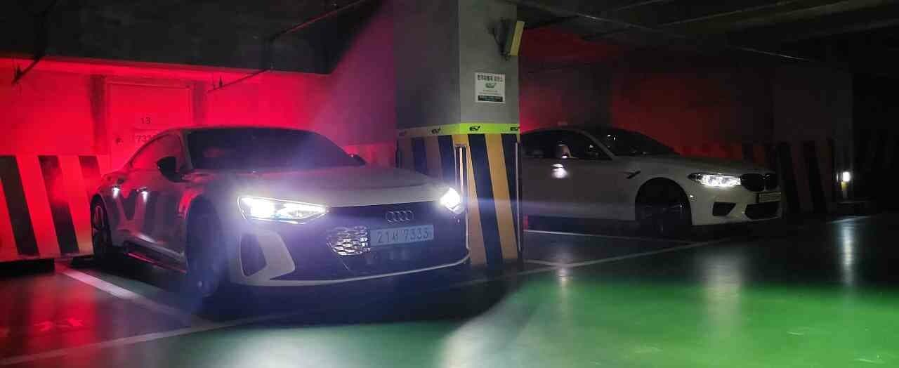 아우디 E tron GT + BMW M5 게시글 썸네일