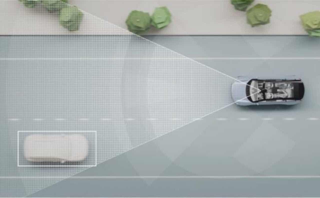 볼보자동차, 차세대 전기차에 탑재할 자율주행 기술 '라이드 파일럿' 선보여 게시글 썸네일