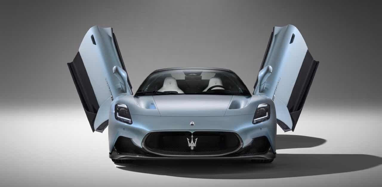 마세라티 라인업 총정리 2편 reloaded  게시글 썸네일