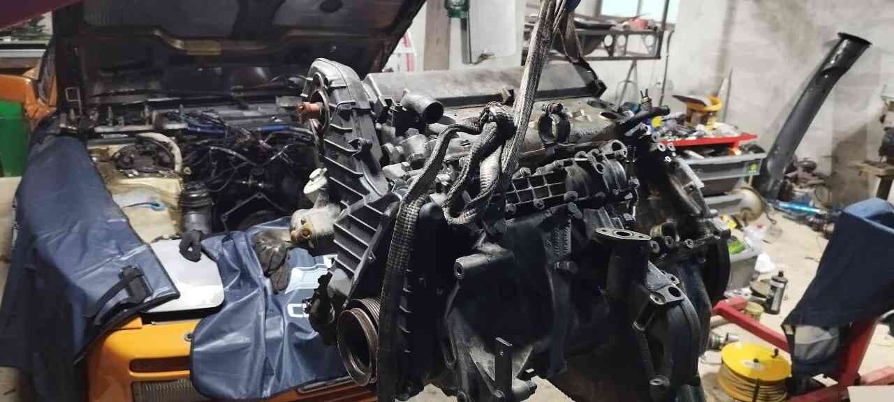 944 피스톤링 교체하려고 엔진 내렸습니다. 게시글 썸네일