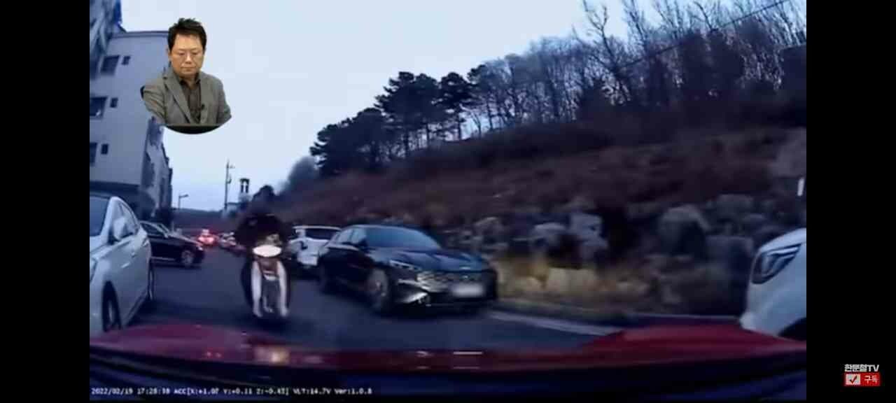 아이고 하필 포르쉐랑...사고 게시글 썸네일