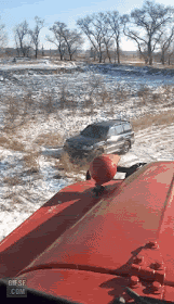 중국산 suv 눈길 완벽 등판^^ 게시글 썸네일