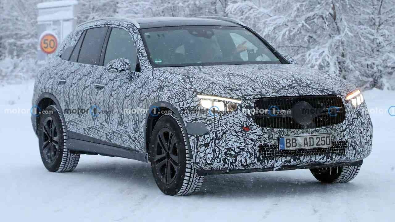 측면 노출된 벤츠 차세대 GLC 게시글 썸네일