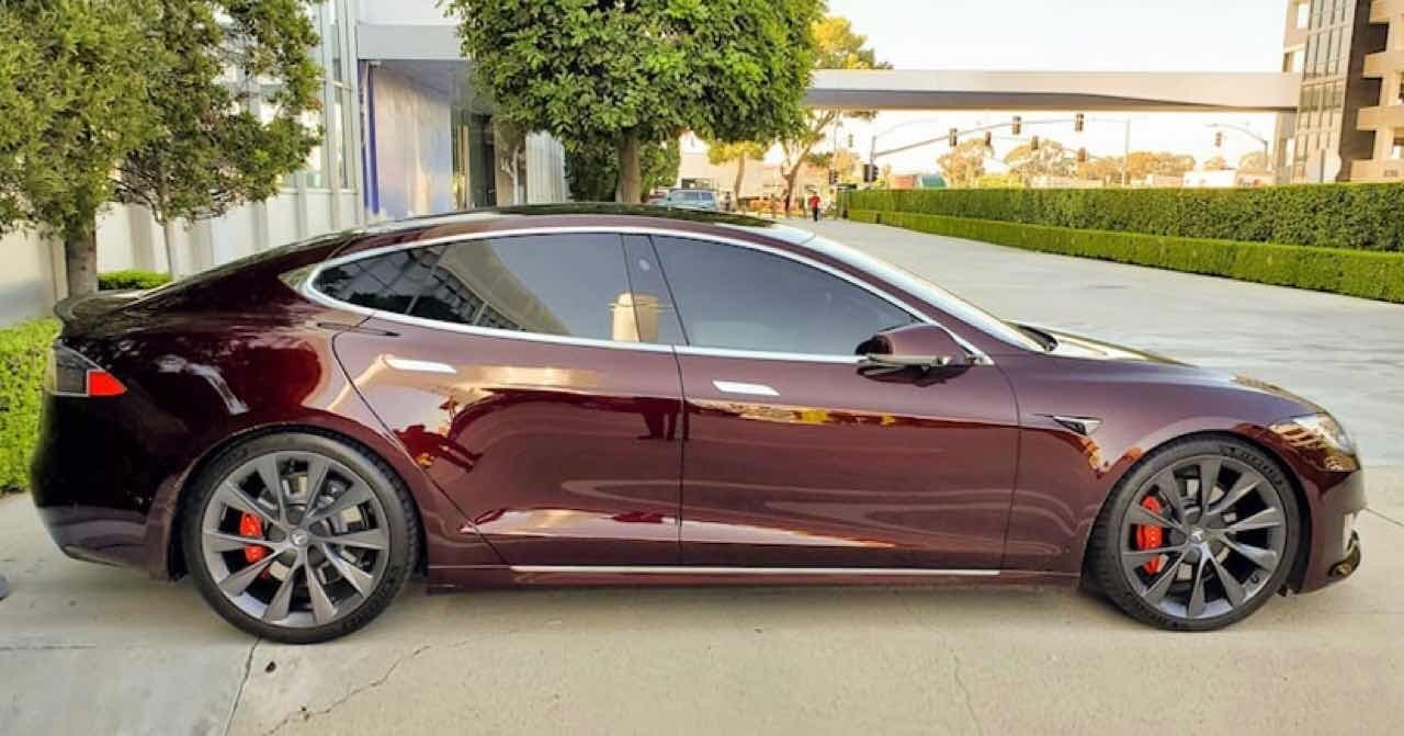 Tesla—10시간이란?  게시글 썸네일