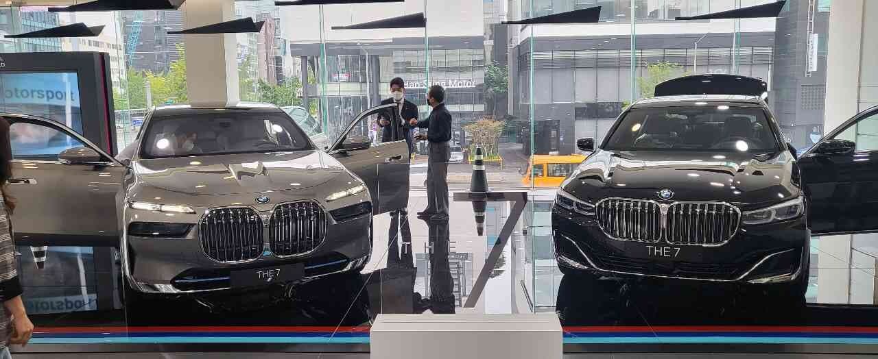 신형 7시리즈(i7) 구경 게시글 썸네일