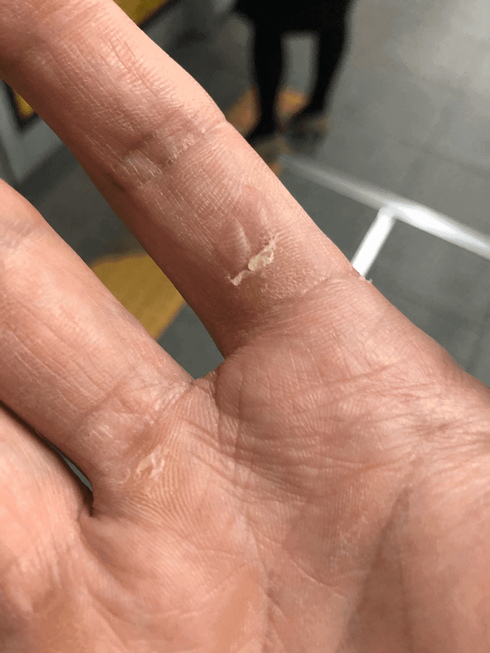 턱걸이 인증샷 게시글 썸네일