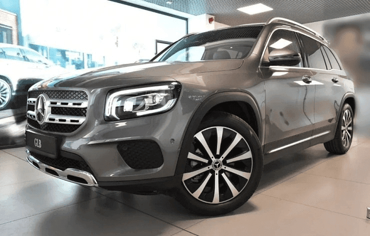 7,8월사이에 나온다는 벤츠 신차래요 ㅋㅋ 게시글 썸네일