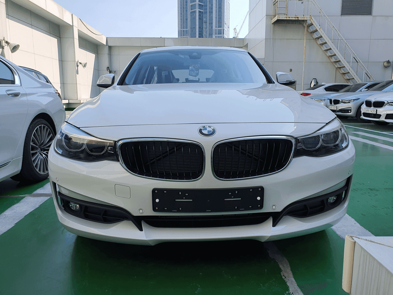 차 나왔네요 게시글 썸네일