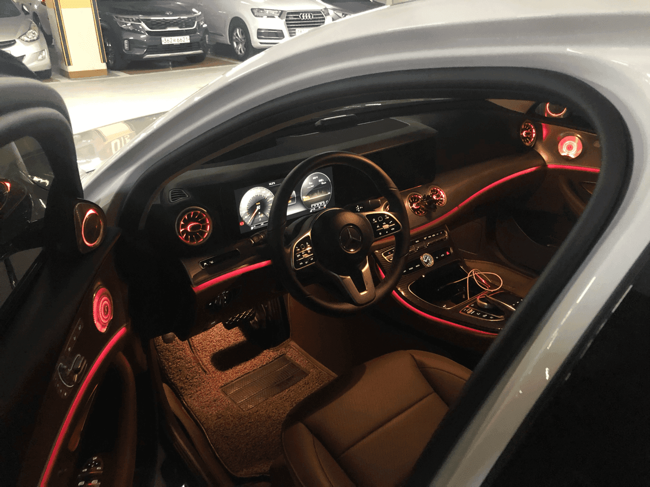 BMW 530i > 벤츠E300 기변 일반인 후기 게시글 썸네일