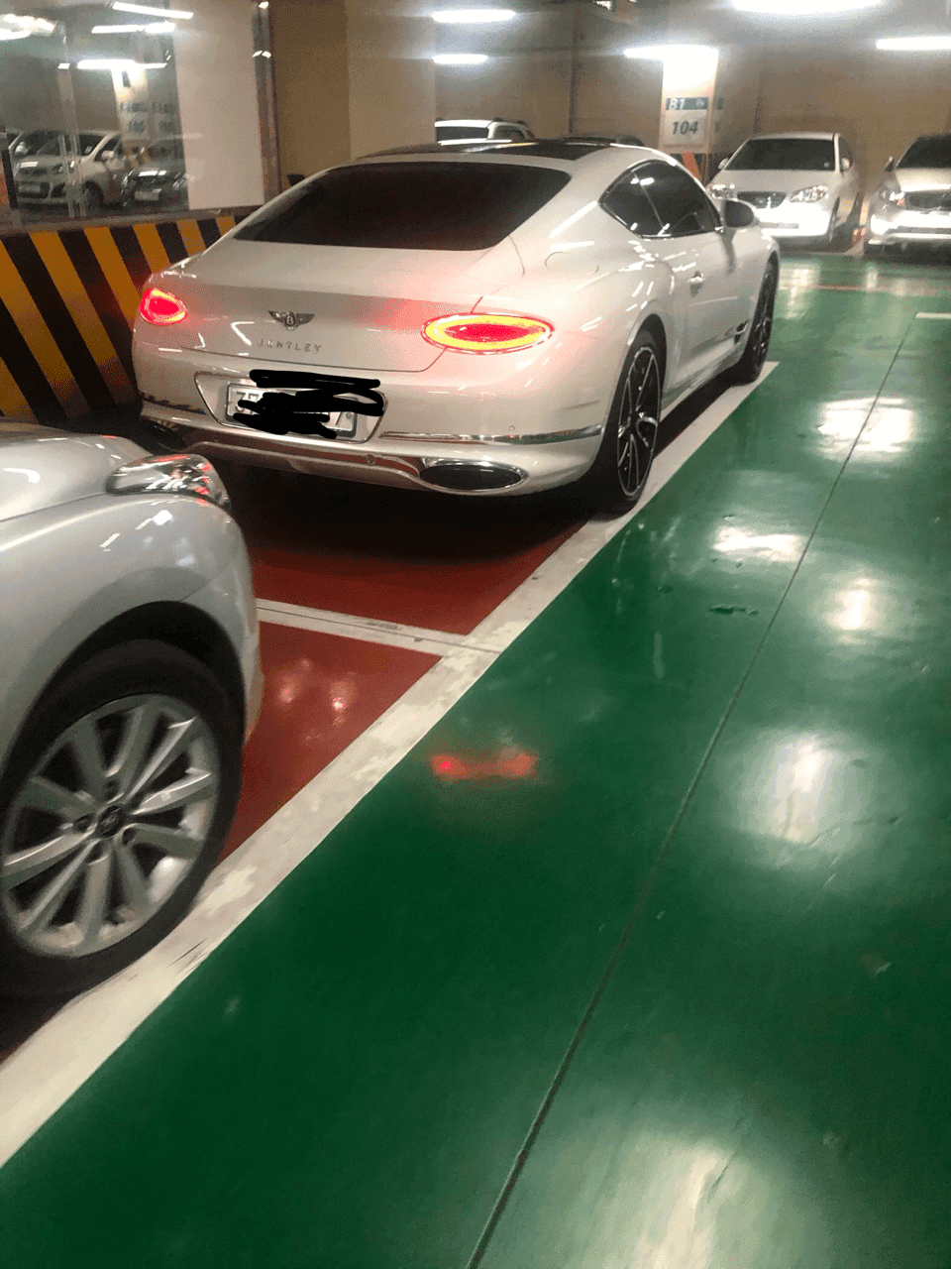 신형 제네시스 쿠페? 게시글 썸네일