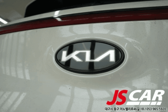 신형 기아 엠블럼 어떠신가요들 게시글 썸네일