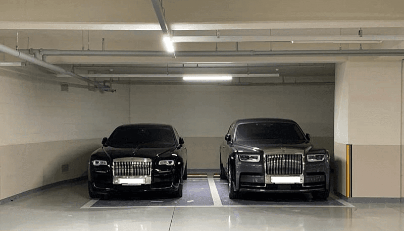 롤스로이스 고스트를 중형차 크기로 만드는법 게시글 썸네일