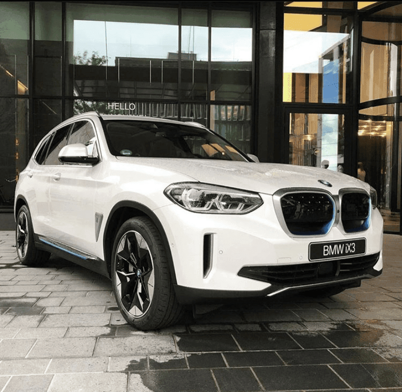 BMW iX3... 실물 사진  게시글 썸네일