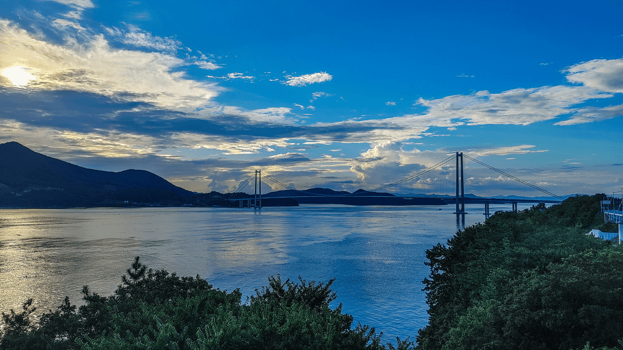 오늘 드라이브 하다.. 한 컷.  게시글 썸네일