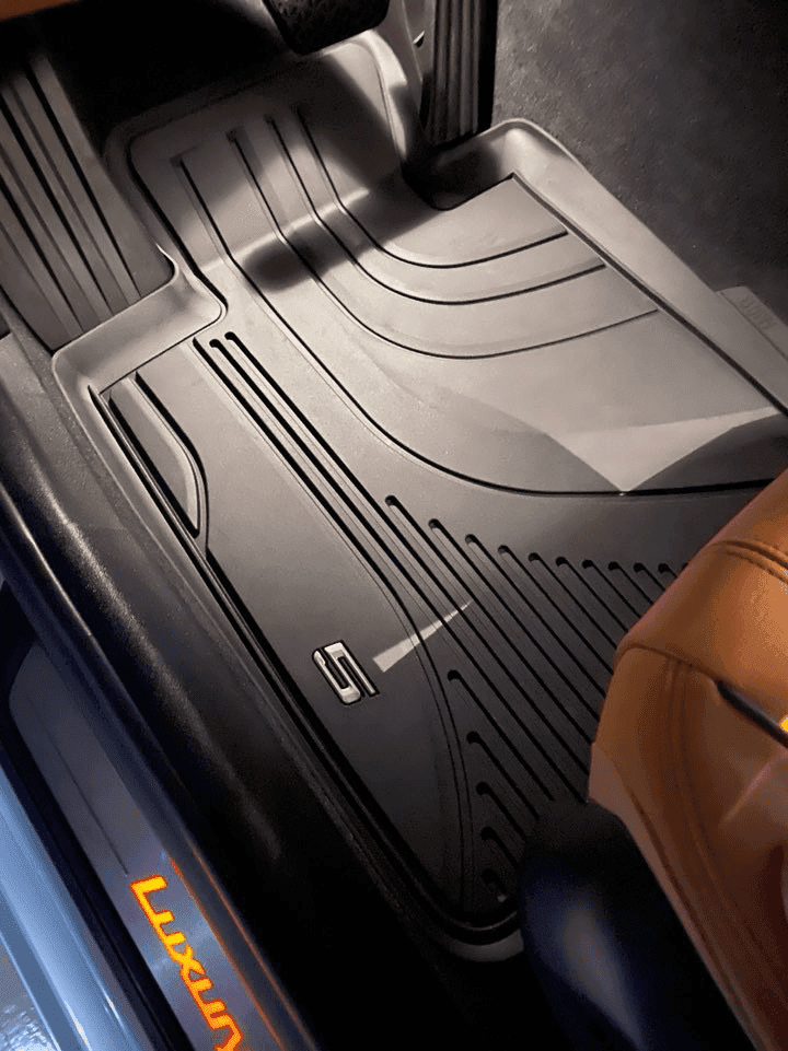 G30 5시리즈 고무 매트 보고가세요 ㅋ 게시글 썸네일