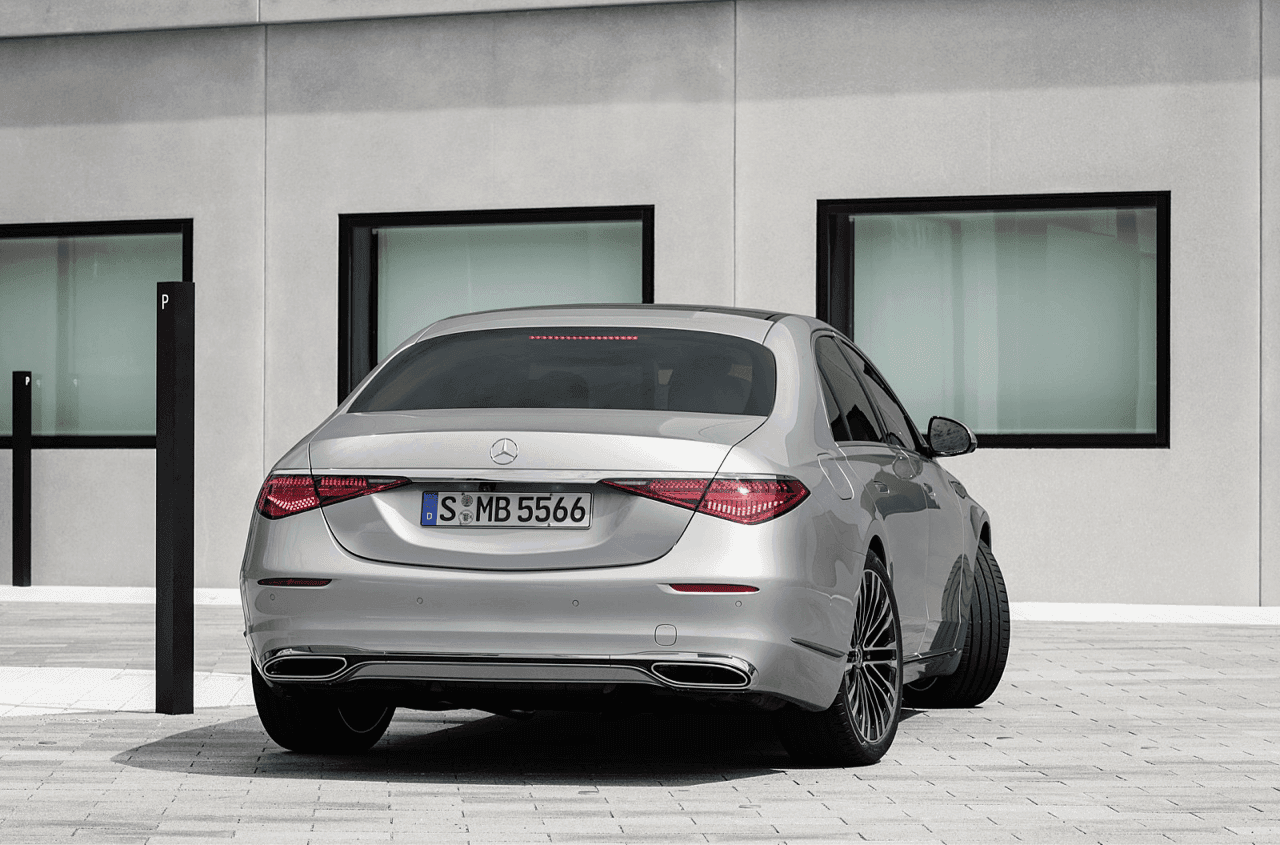 신형 S클래스 제일 신기한 기능 게시글 썸네일