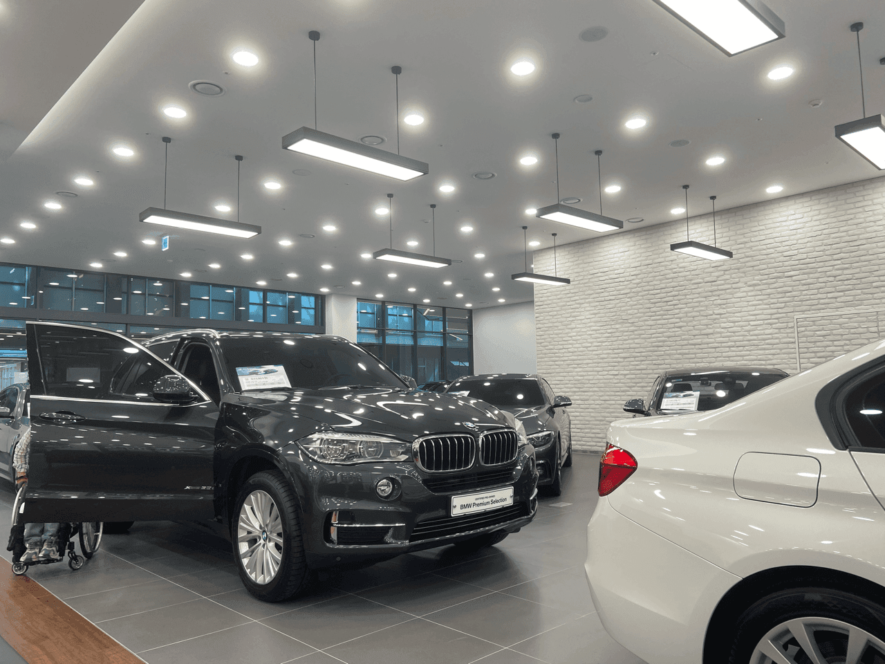 도이치 오토월드 (인증 중고)  게시글 썸네일