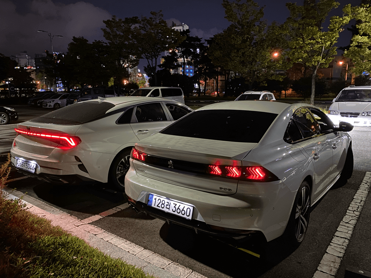 베프와 함께하는 20대 카라이프. 게시글 썸네일