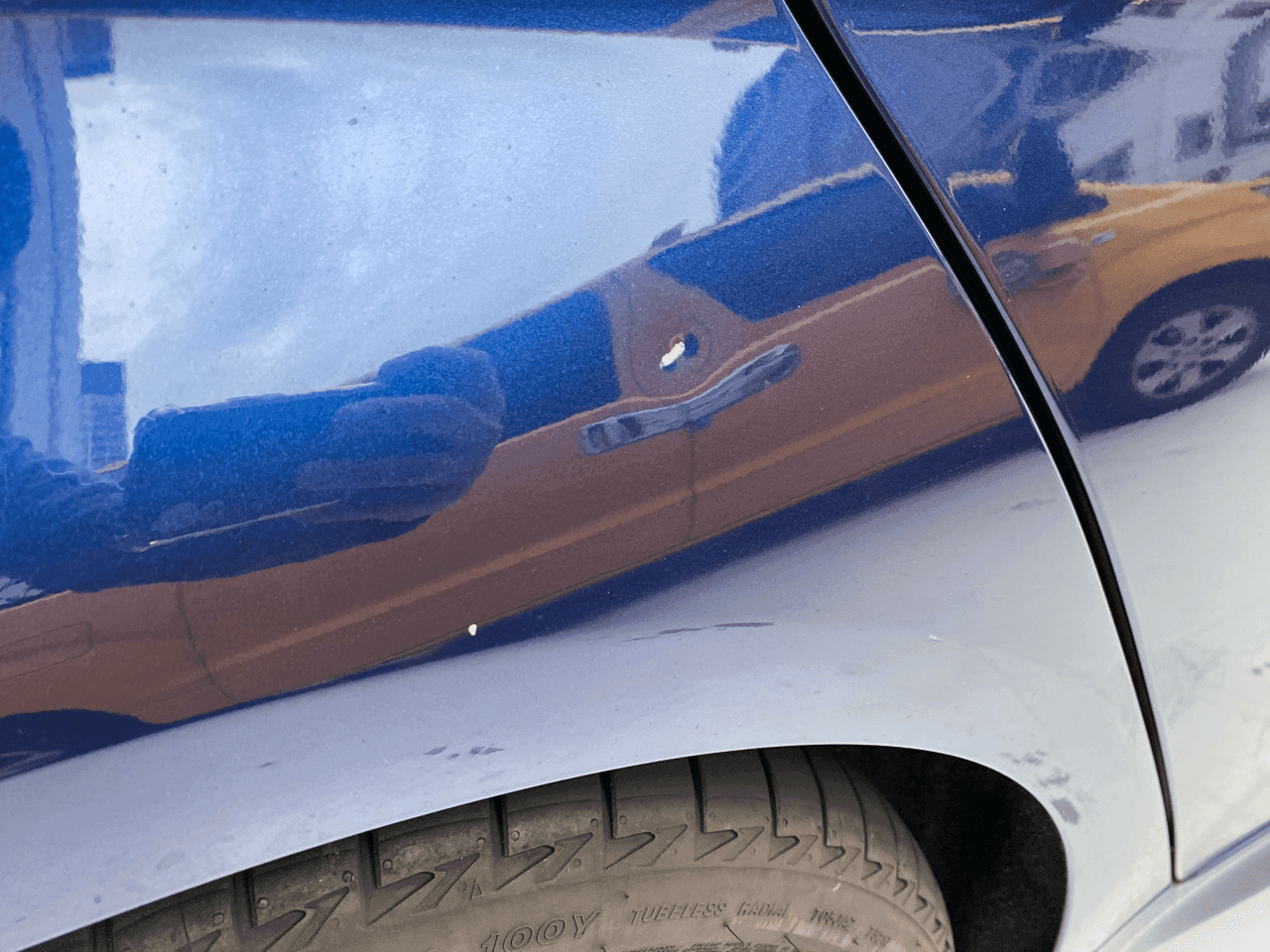 BMW 530i 스톤칩 수리;판금도색 vs 붓펜? 게시글 썸네일