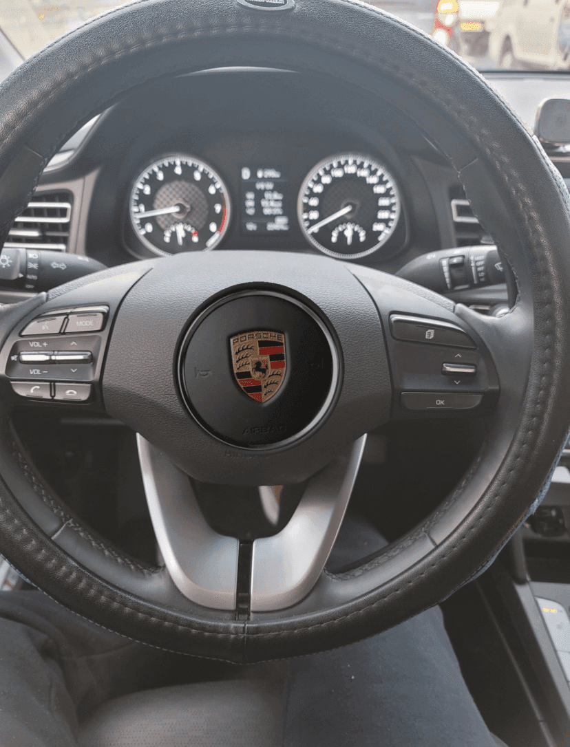 사회초년생인데 벤츠 CLA를 너무 사고 싶어요 게시글 썸네일