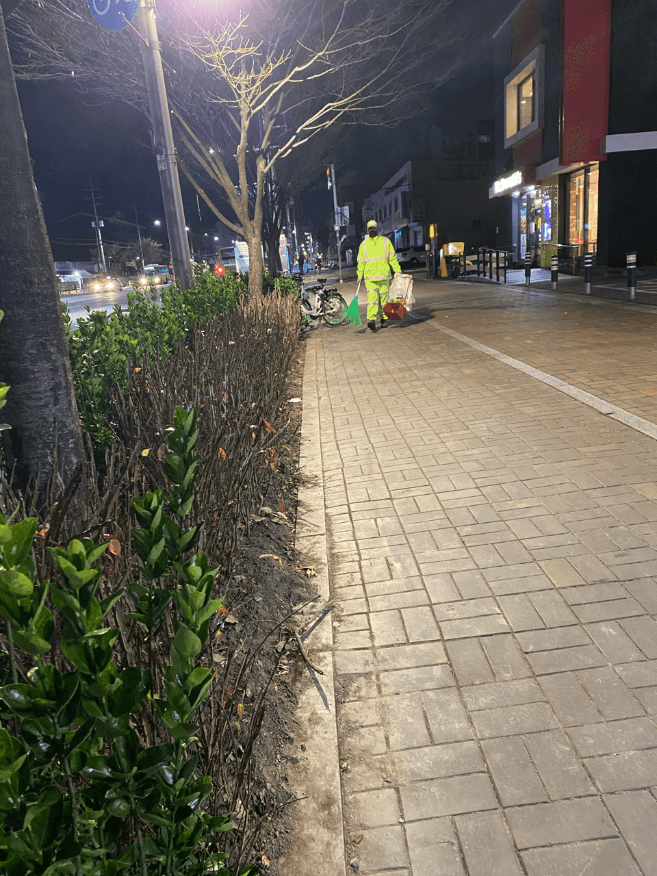 (흡연자만) 뒷처리⛄️ 좀 부탁 드립니다. 게시글 썸네일