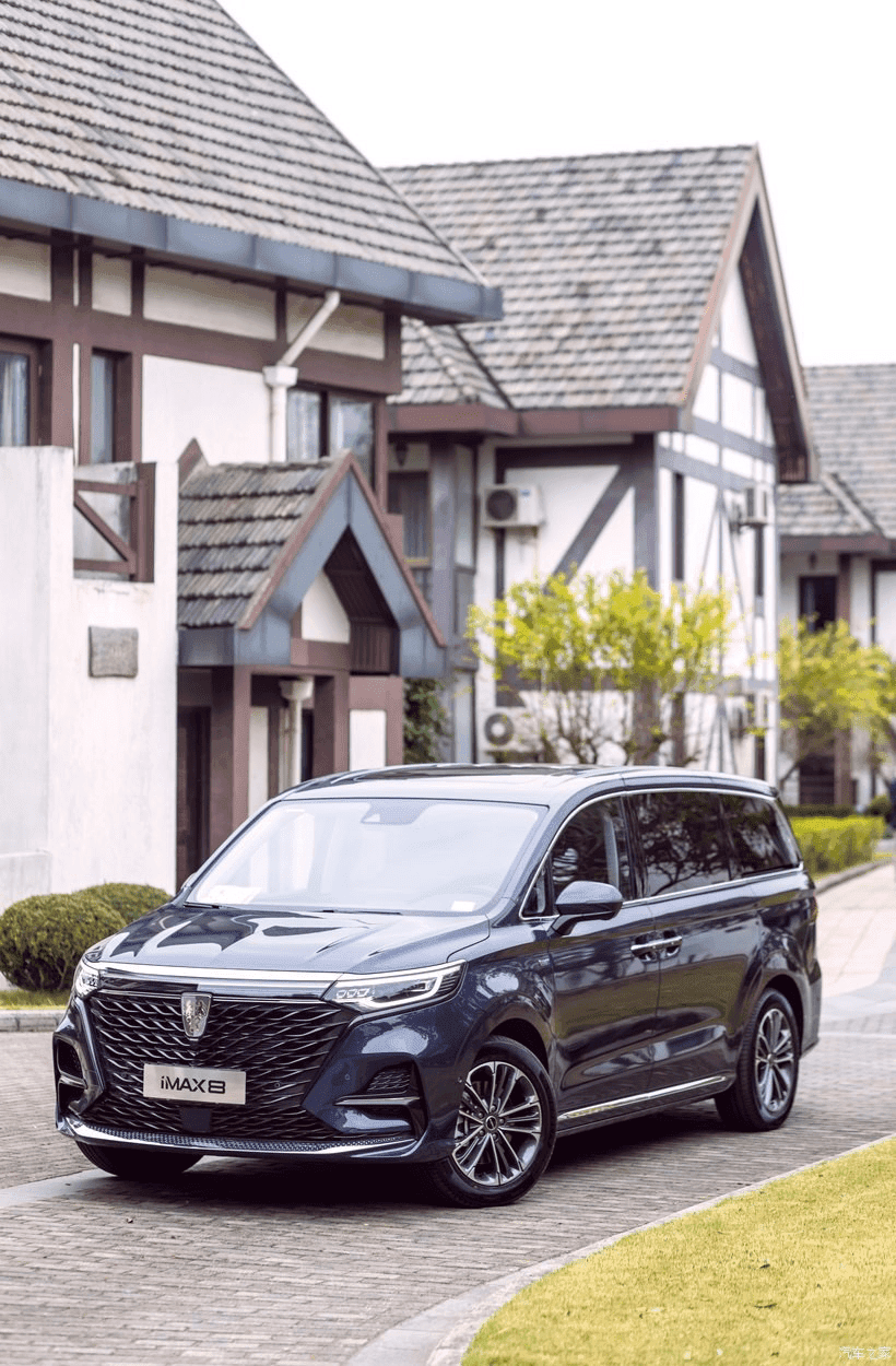 중국산 미니밴인데 디자인 진짜 예쁘네요 게시글 썸네일