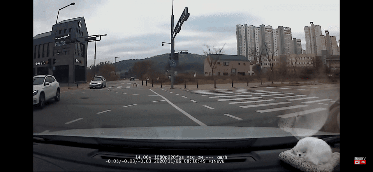 (한문철TV) 과속은 금물 게시글 썸네일