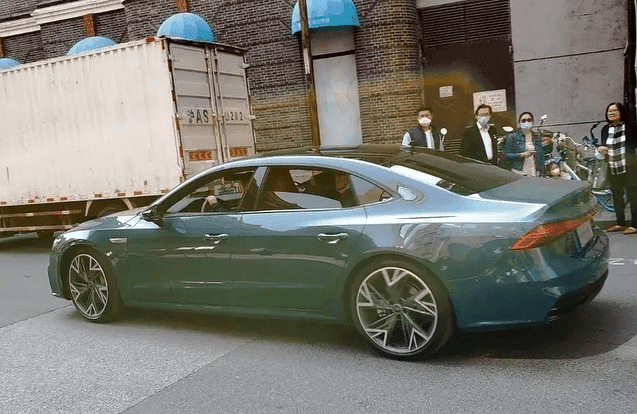 아우디 A7 롱바디? 완전 별로네요  게시글 썸네일