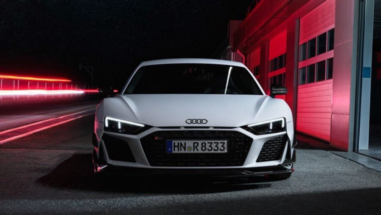 Audi—여러분 R8 부활합니다 게시글 썸네일