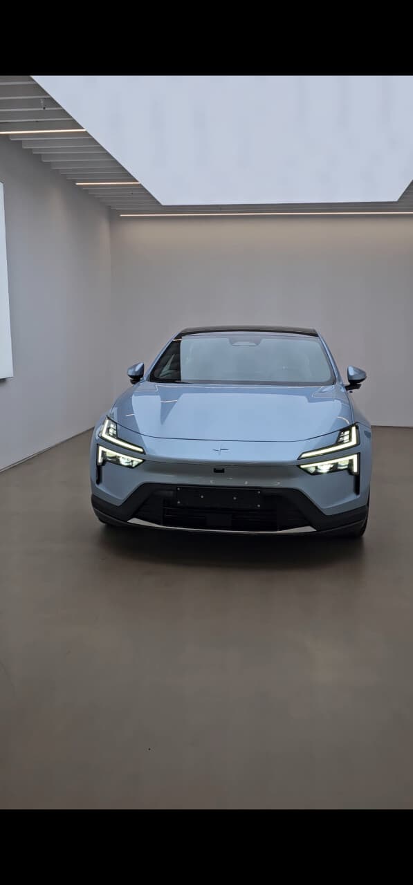 폴스타4 4WD 일렉트론 색상 게시글 썸네일