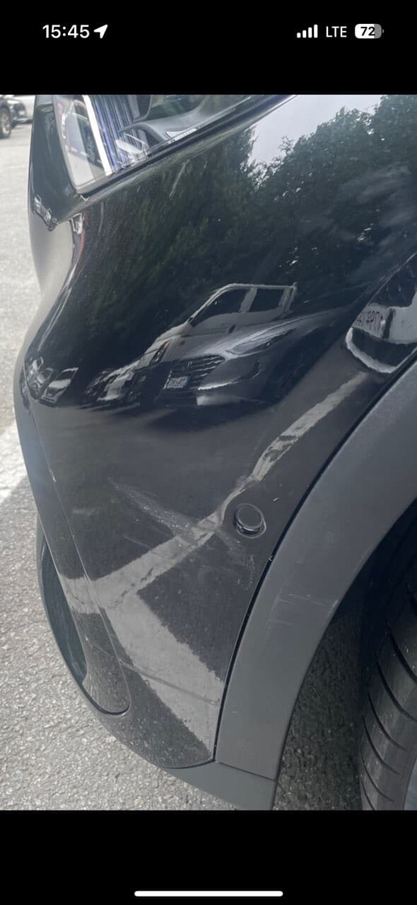 주차된 제 차를 상대방이 긁고 갔는데 어떻게 하는게 나을까요? 게시글 썸네일