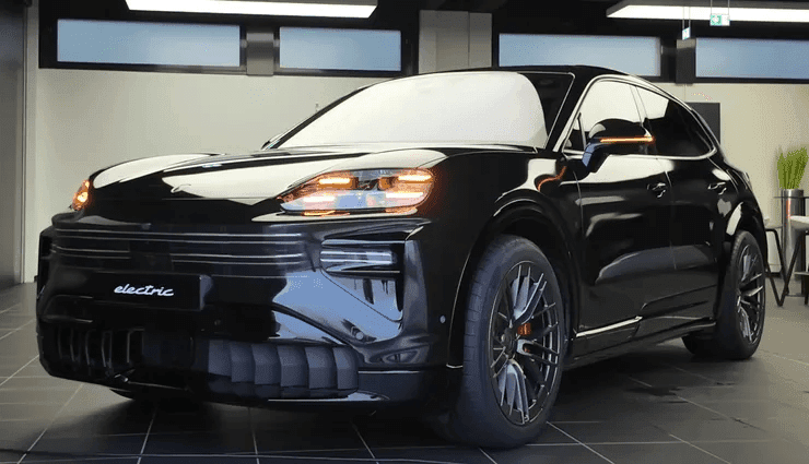 포르쉐 카이엔 일렉트릭 진짜 예쁘게 잘 나왔네요  게시글 썸네일