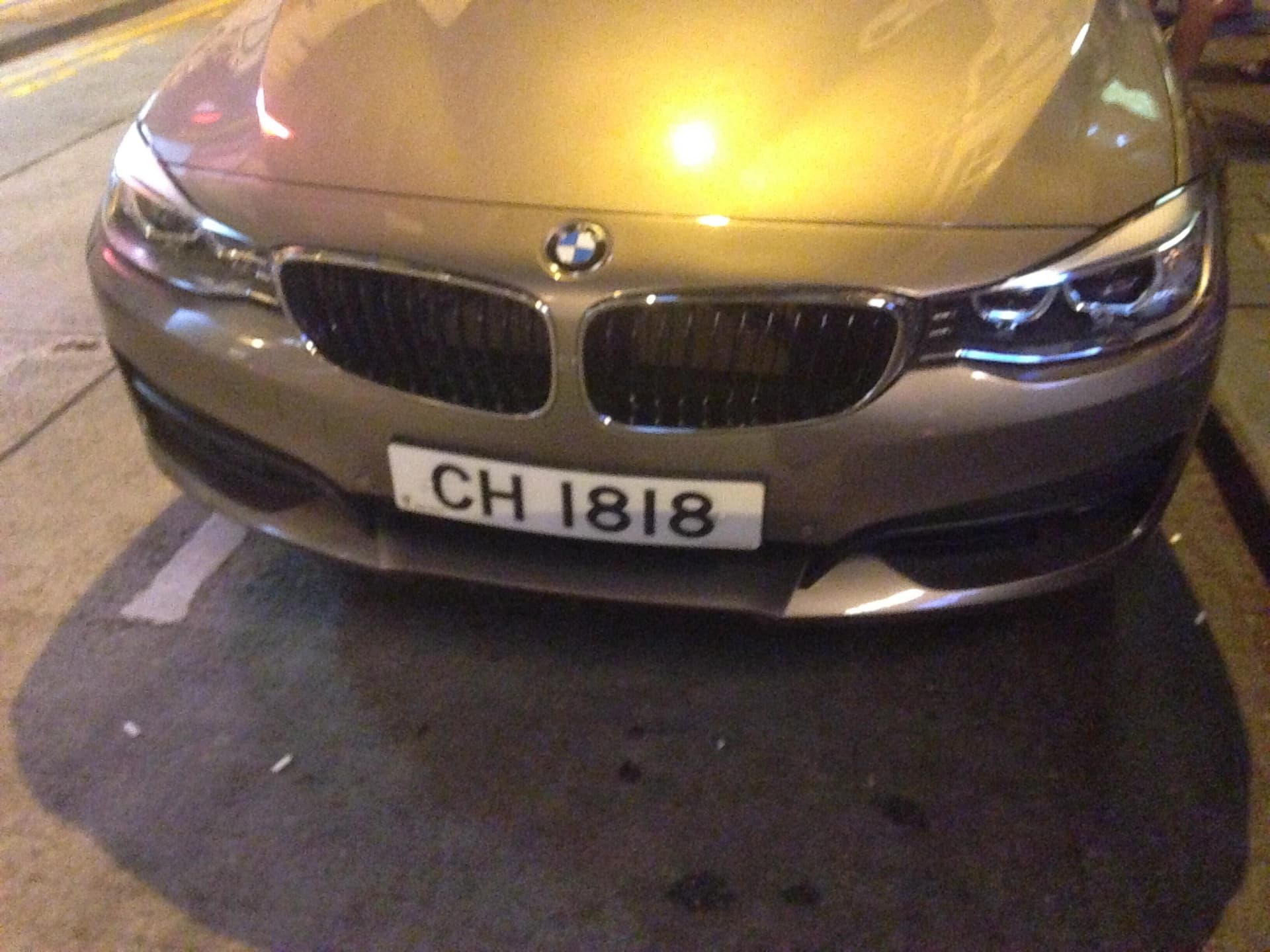 저는 지금 홍콩 게시글 썸네일