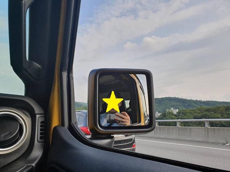 아니 싸이드 미러만 보고 어떻게 맞추나...ㅋㅋㅋㅋㅋ 게시글 썸네일