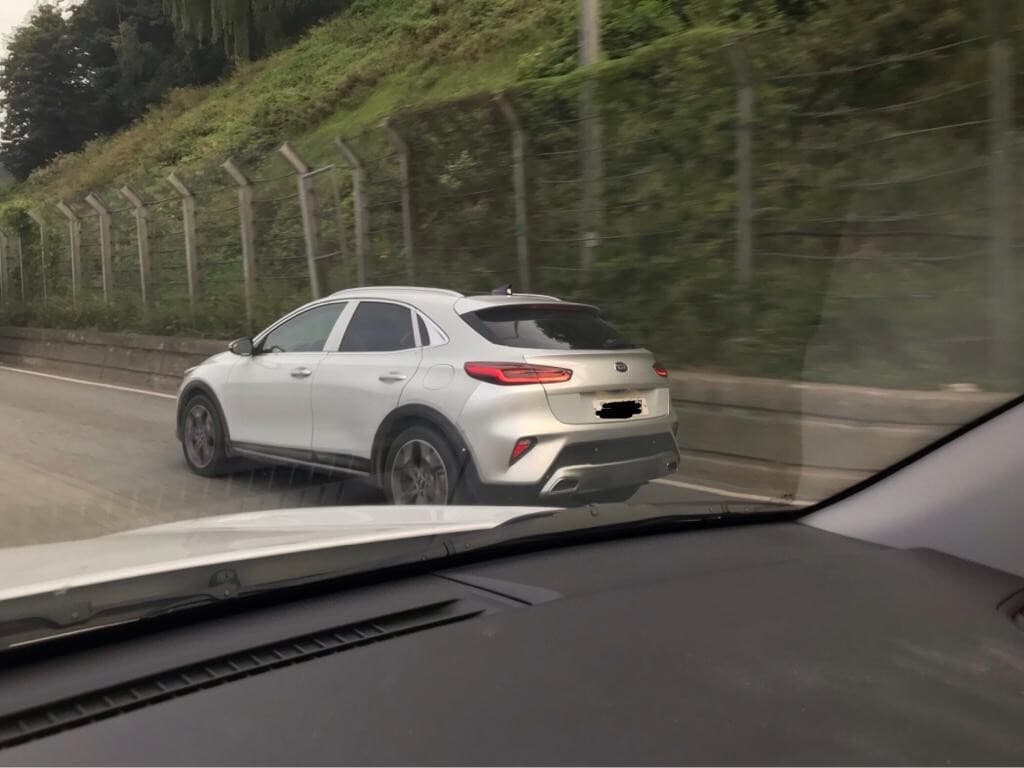 이차 무슨차인지 아시는분 계시나요? 게시글 썸네일