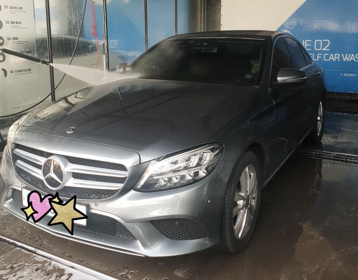 벤츠 C-클래스 C 220d 아방가르드 게시글 썸네일