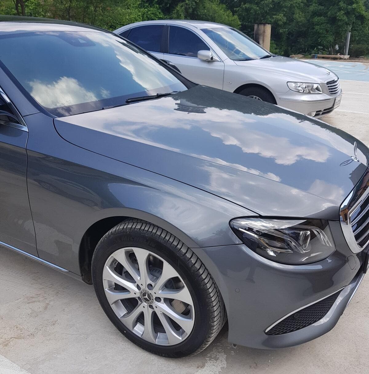 벤츠 E-클래스 E 220d 4Matic 익스클루시브 게시글 썸네일