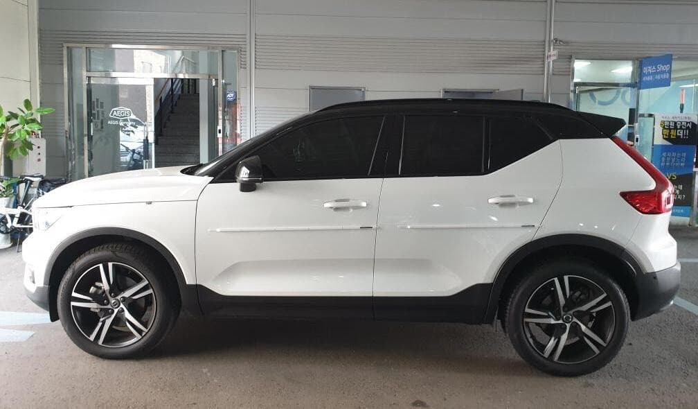 볼보 XC40 T4 AWD R-디자인 게시글 썸네일