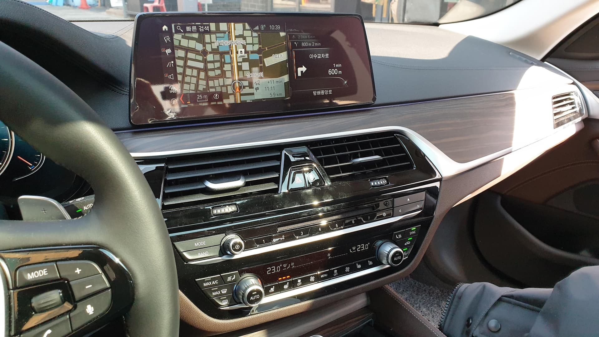 BMW 5시리즈 530i 럭셔리 플러스 게시글 썸네일